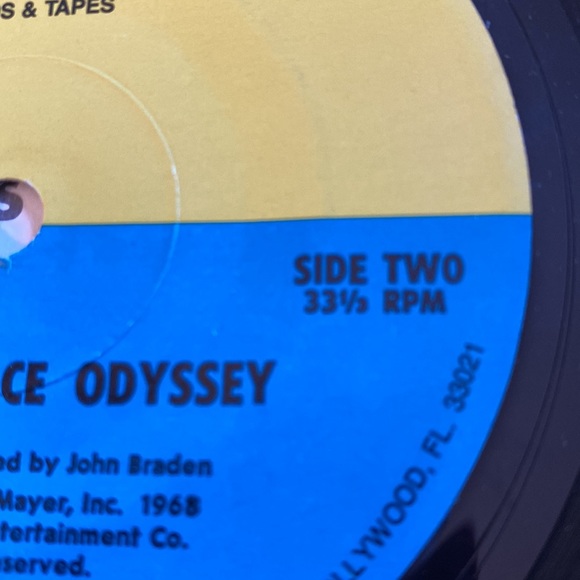 Vintage 2001 A SPACE ODYSSEY - CHILDREN’S KID STUFF BOOK / RECORD # DBR-250 1984 - Picture 4 of 9